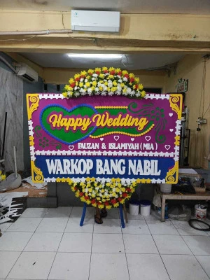 Papan Bunga di Pamutih Ulujami